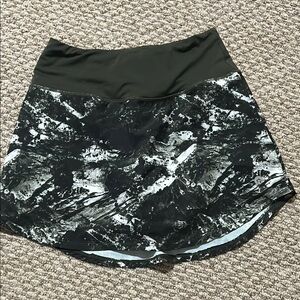Stylish Black and White Women's Skirt